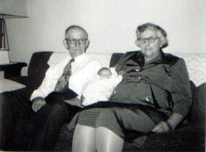 PMP Keith Birkemeyer says investigative skills and photo identification are critical for both his day job and genealogy hobby. On the right are Harry and Nina Birkemeyer with their grandson Keith. Below are a few sisters of Keith’s grandparents on the Heckman side of the family. 