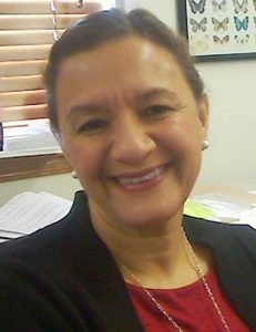 Dr. Sandra Alcaraz