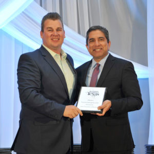 Keith Heath, manager of Versacor’s Austin branch, accepts the award for 2019 Best Company to work for in Texas. PHOTO: VERSACOR