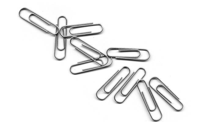 Paper clips. PHOTO: MCWHITEY/E+/GETTY IMAGES