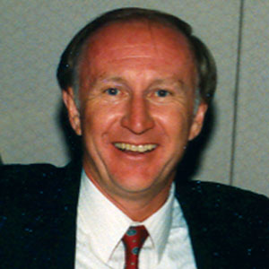 Dr. Gary Bennett