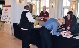 PMP Publisher Marty Whitford and Editor-in-Chief Heather Gooch welcome attendees to the PMP Growth Summit.