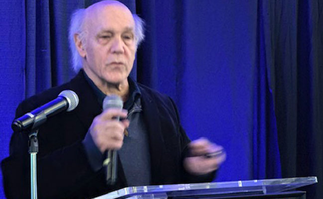 Lou Sorkin, Entsult Associates, lead an interesting session covering unknown facts about invertebrates. Speaking on the capabilities of several species. IMAGE: PMP STAFF