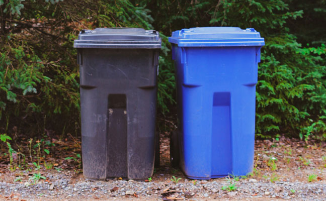 PHOTO: Unsplash / Sigmund 