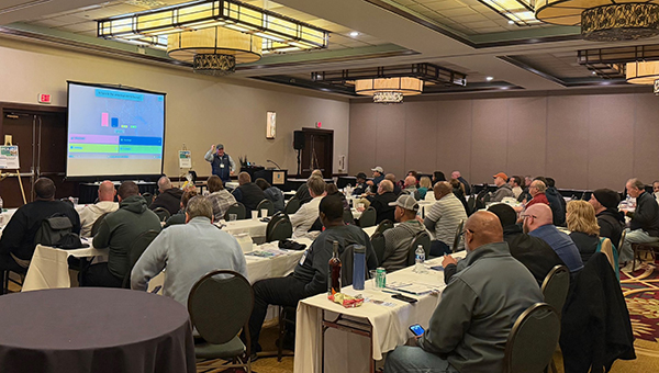 Tim Husen presents to Illinois PCA spring conference attendees. IMAGE: IPCA