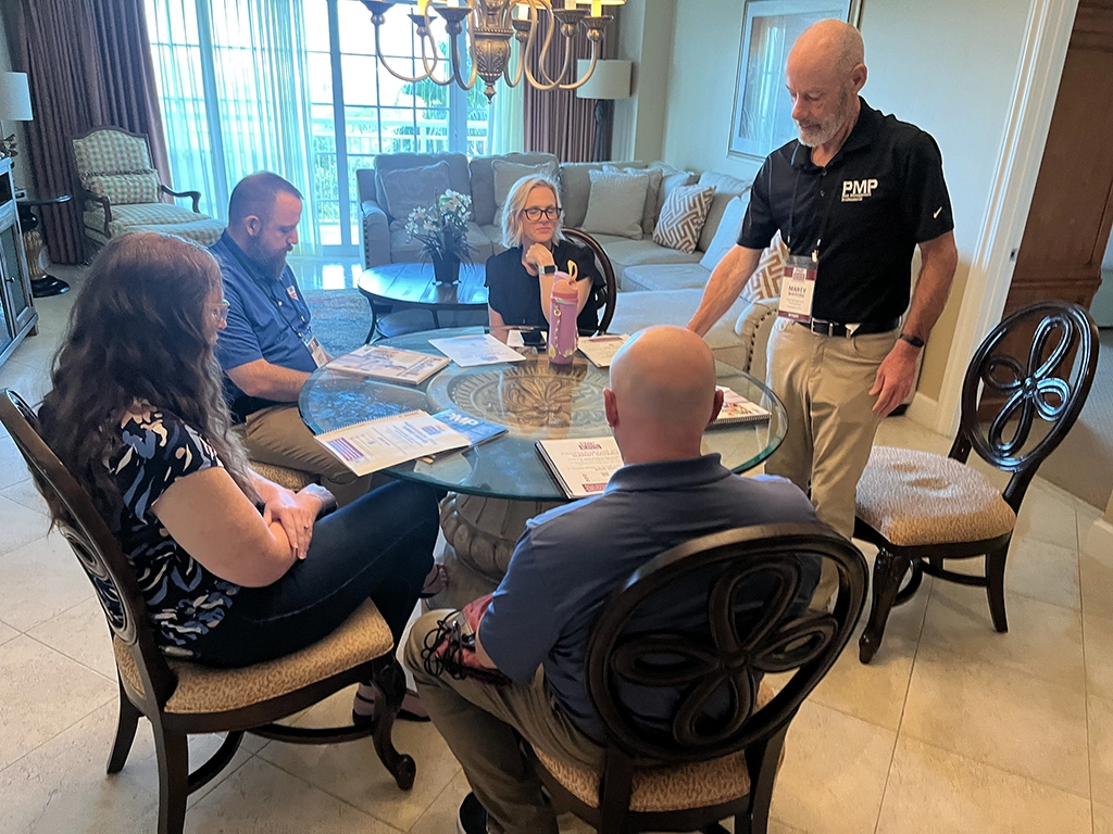 PMP VP of Content and Group Manager Marty Whitford presents PCU.net to attendees in the 'Meet the Editors' suite. IMAGE: PMP STAFF